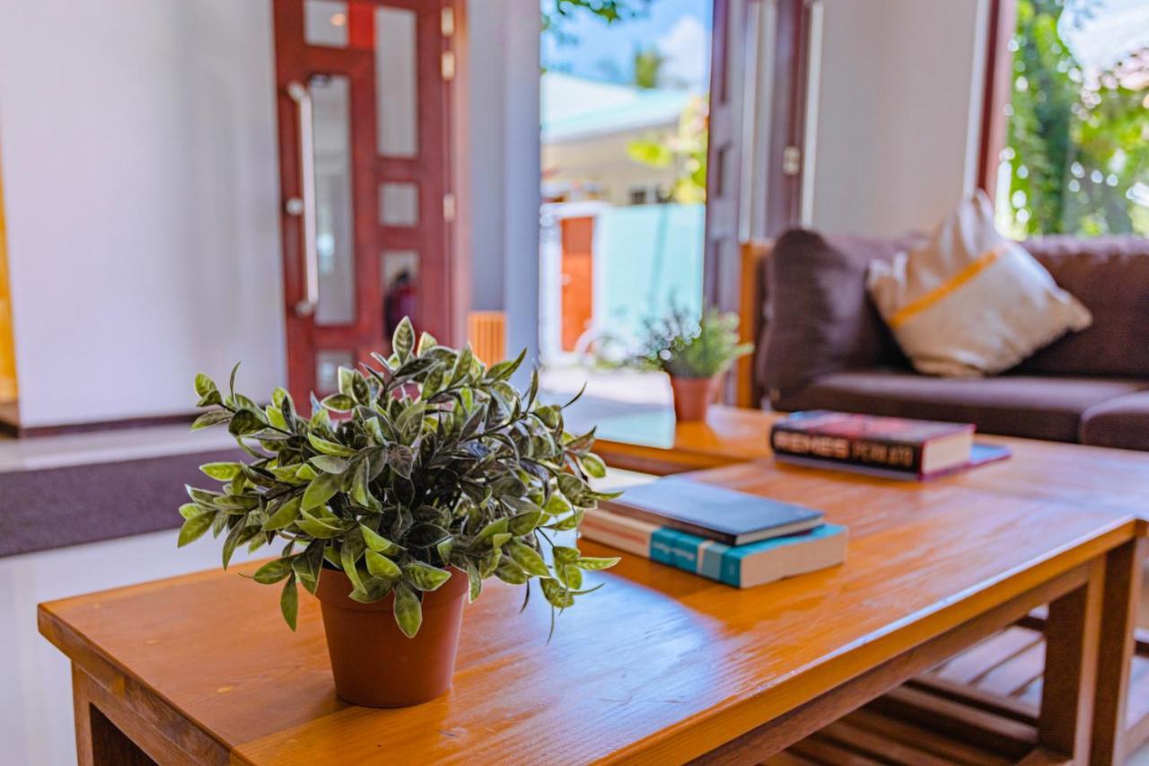 Dhiguveli Breeze Hotel Dhigurah  Luaran gambar